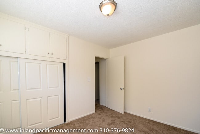 4521 W 171st St in Lawndale, CA - Building Photo - Building Photo