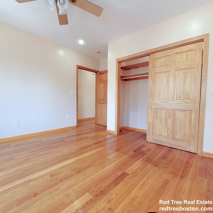20 Spaulding St in Boston, MA - Building Photo