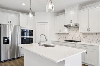 1334 Beasley Blvd in Mount Juliet, TN - Foto de edificio - Building Photo