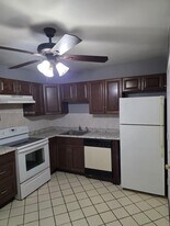 2061 NW 47th Terrace in Lauderhill, FL - Building Photo