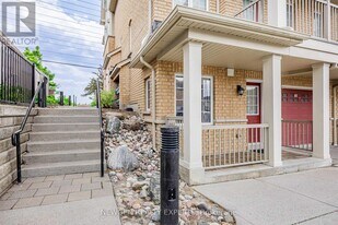 82 Abela Ln in Ajax, ON - Building Photo