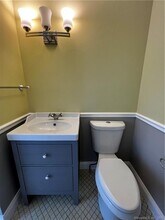 715 Frenchtown Rd in Bridgeport, CT - Building Photo - Building Photo