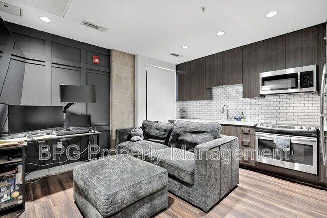 1111 Oren St in Washington, DC - Building Photo - Building Photo