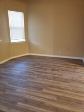 2467 W Auer Ave in Milwaukee, WI - Building Photo - Building Photo