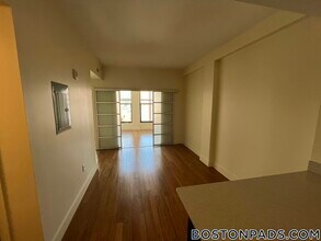 8 Winter Pl, Unit 905 in Boston, MA - Building Photo - Building Photo