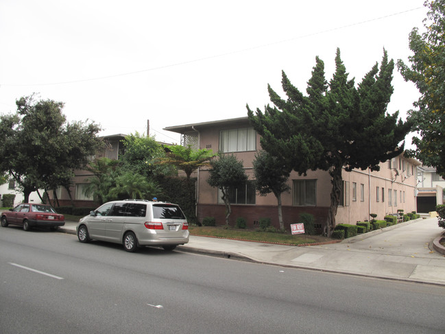 220-224 S Santa Anita Ave in Arcadia, CA - Building Photo - Building Photo