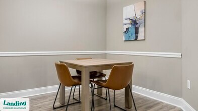 925 Canterbury Rd NE in Atlanta, GA - Building Photo - Building Photo