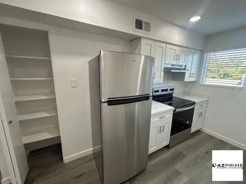 999 S Palm Ln in Chandler, AZ - Building Photo