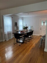 570 Church Ave in Woodmere, NY - Building Photo - Building Photo