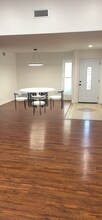 23711 Candlewood Way in Los Angeles, CA - Building Photo - Building Photo