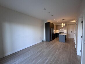 6960 Nicholson Rd in Delta, BC - Building Photo - Building Photo