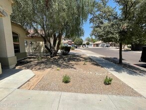 542 N 169th Ave in Goodyear, AZ - Building Photo - Building Photo