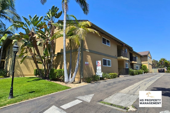 4847 Williamsburg Ln in La Mesa, CA - Building Photo - Building Photo