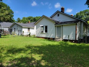 519 Edward St in Fayetteville, NC - Building Photo - Building Photo