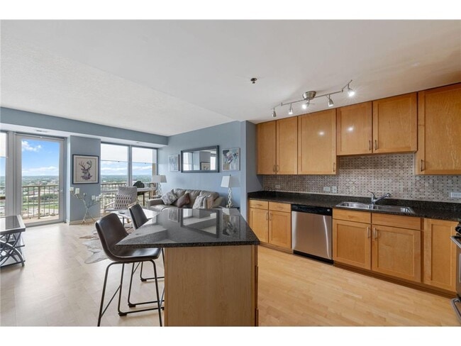 property at 929 Portland Ave