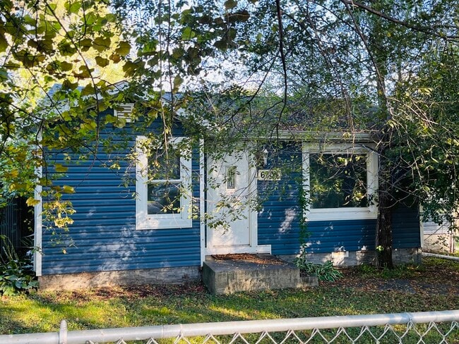 6204 Hillcrest Rd in Cary, IL - Building Photo - Building Photo