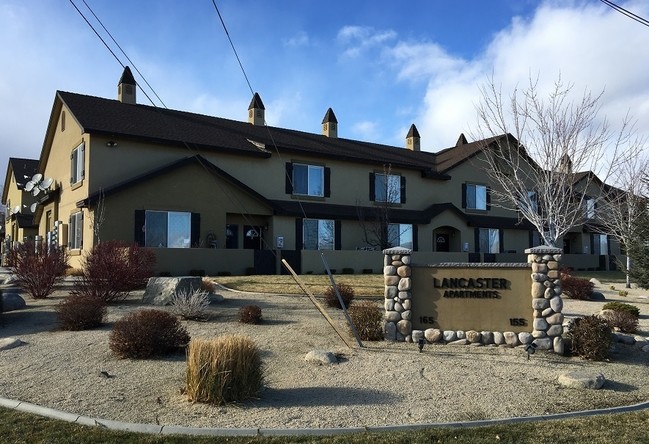 Lancaster Townhouse Apartments in Reno, NV - Foto de edificio - Building Photo