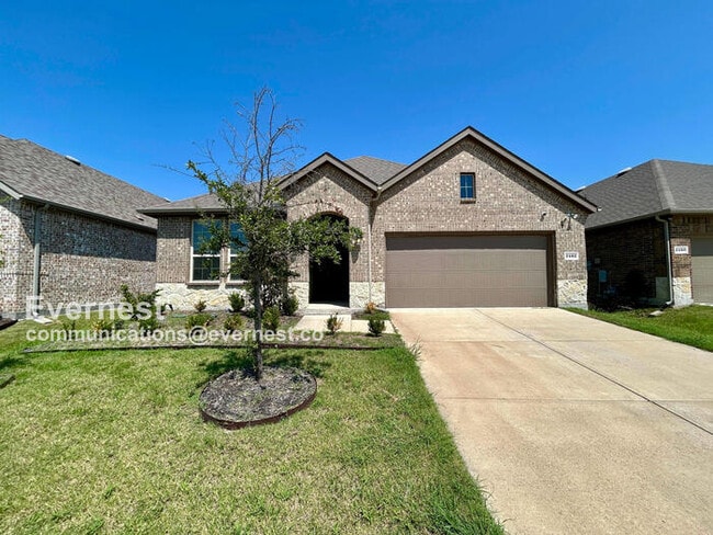 property at 2462 San Marcos Dr