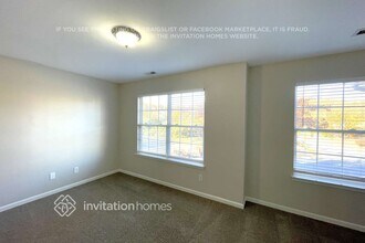 15501 Chowning Tavern Ln in Charlotte, NC - Building Photo - Building Photo