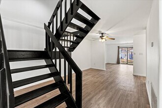 2609 Dogwood Ct in Hamilton, NJ - Building Photo - Building Photo