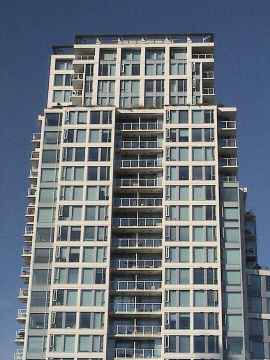 The Taylor in Vancouver, BC - Building Photo