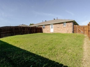 12 Holly Dr in Bentonville, AR - Building Photo - Building Photo