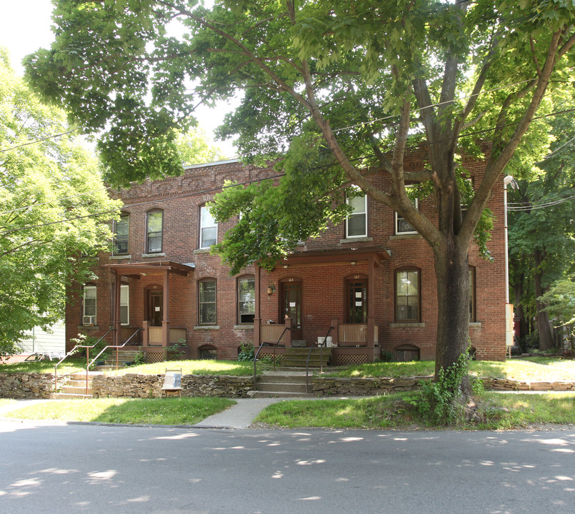 163 L St in Turners Falls, MA - Building Photo