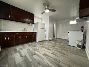 89 Getty Ave in Clifton, NJ - Building Photo - Building Photo