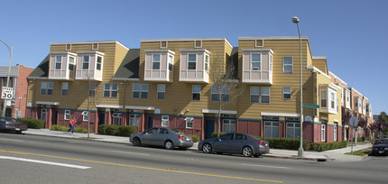 Stanley Avenue Apartments in Oakland, CA - Building Photo - Building Photo