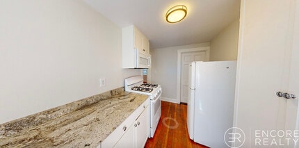 38 Gibson St in Cambridge, MA - Foto de edificio - Building Photo