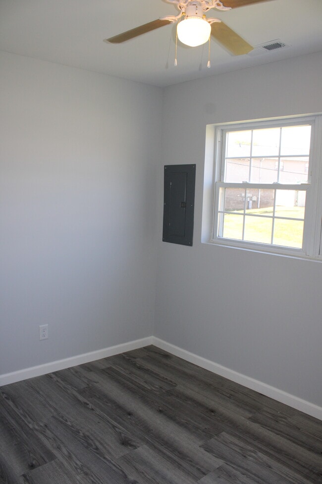 1619 S Green River Rd, Unit 1619 in Evansville, IN - Building Photo - Building Photo