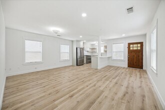 1419 Laird St in Houston, TX - Building Photo - Building Photo