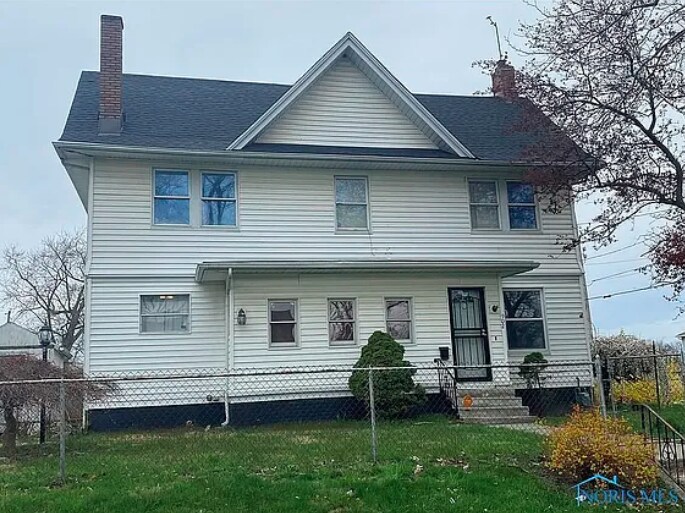 902 Prospect Ave in Toledo, OH - Building Photo