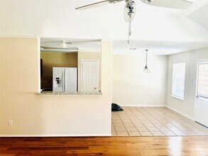 25330 Barmby Dr in Tomball, TX - Building Photo - Building Photo