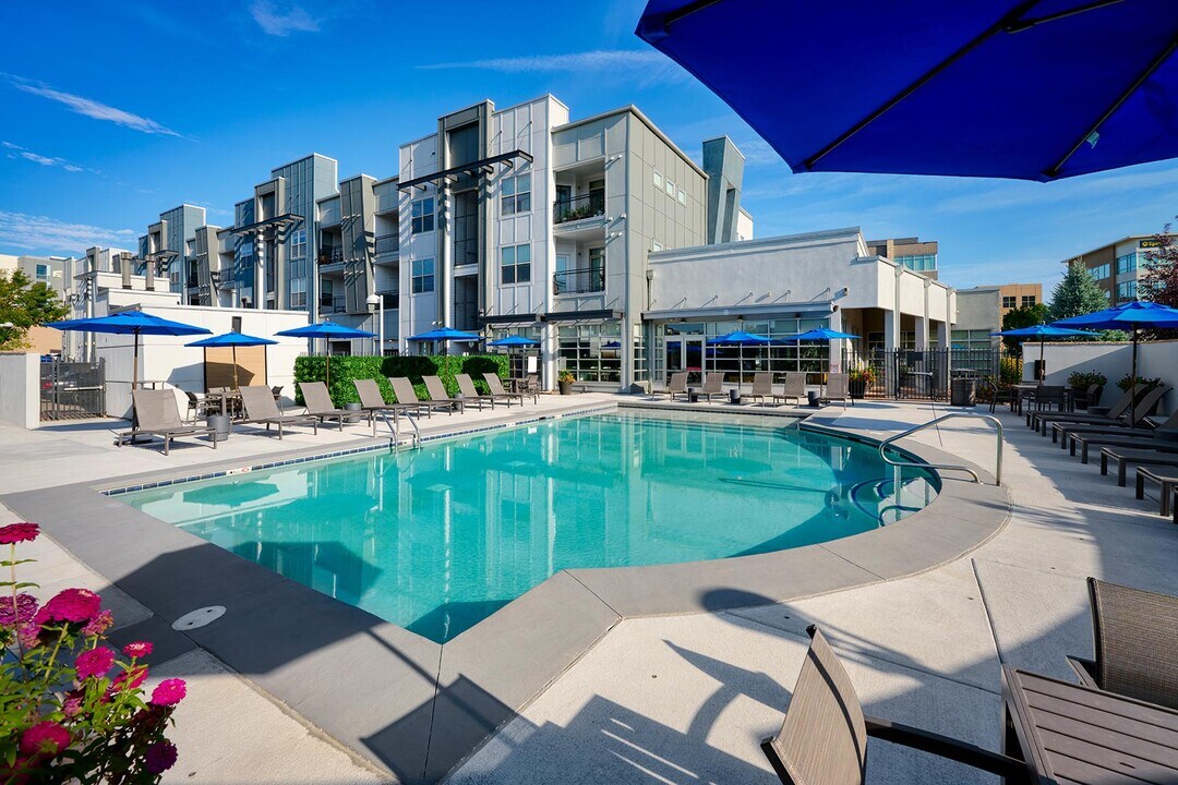 Arista Flats in Broomfield, CO - Foto de edificio