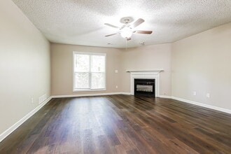 4927 Warners Trail in Norcross, GA - Building Photo - Building Photo