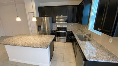 2271 Sedge Grass Wy in Orlando, FL - Building Photo - Building Photo