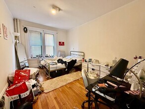 452 Park Dr, Unit 2 in Boston, MA - Building Photo - Building Photo