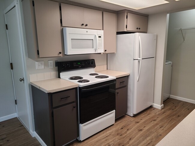 4333 Ruddell Rd SE in Lacey, WA - Building Photo - Building Photo