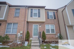 21 Robin Ridge Ct in Parkville, MD - Building Photo