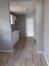 1814 E 68th St in Kansas City, MO - Building Photo - Building Photo