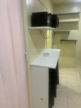 2721 SW 8th St in Fort Lauderdale, FL - Foto de edificio - Building Photo