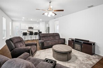 517 Concho St in Aubrey, TX - Building Photo - Building Photo