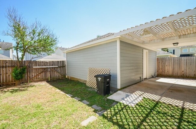 20929 Patriot Park Ln