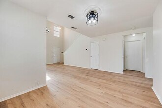 4313 Hawk Ln in Sherman, TX - Building Photo - Building Photo