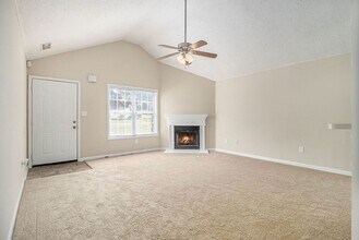 7032 Mahonia Pl in Stonecrest, GA - Building Photo - Building Photo