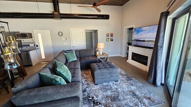 5205 Mormon Ave in Yucca Valley, CA - Building Photo - Building Photo