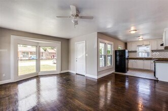 3959 Valentine St in Fort Worth, TX - Building Photo - Building Photo