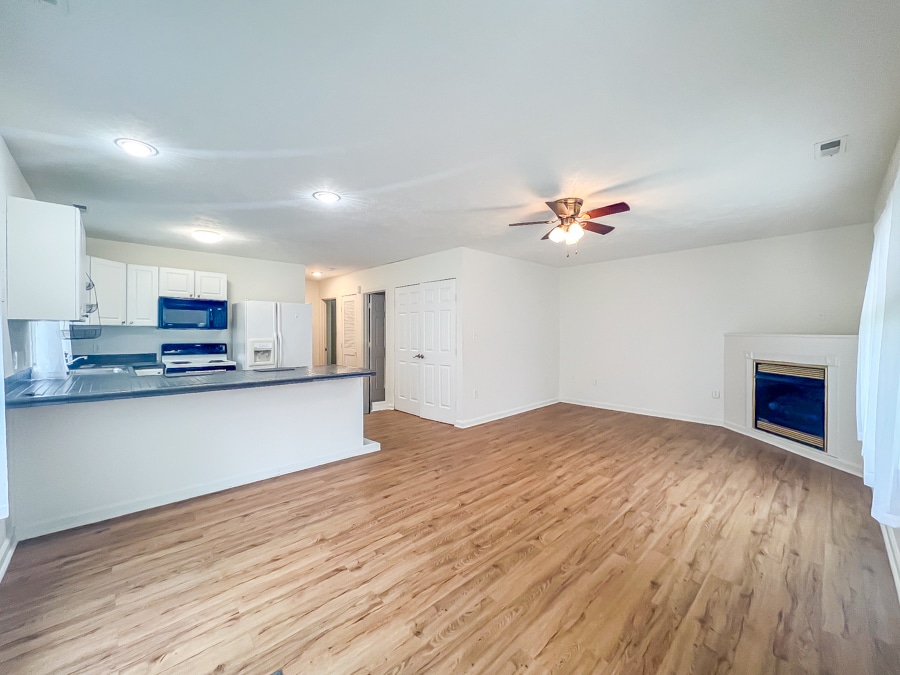 34 Fox Hill Dr in Kilmarnock, VA - Building Photo