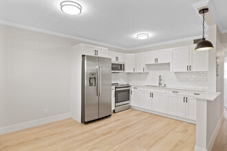 Marina Apartments of NPB in North Palm Beach, FL - Building Photo - Interior Photo